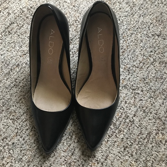 aldo block heel pumps